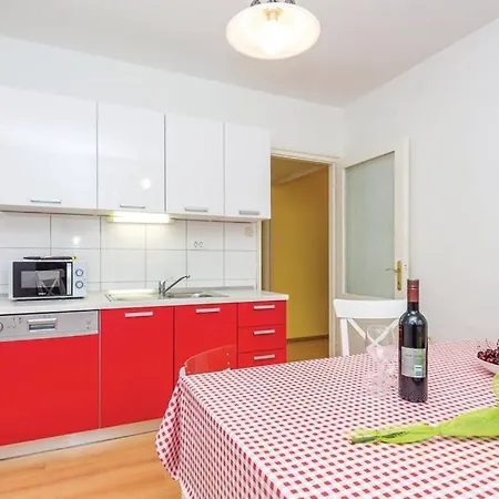Marsanic Apartment *